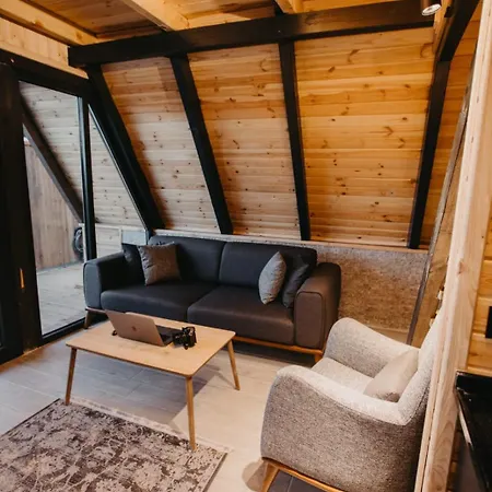 Prázdninový dům Asiyan 1